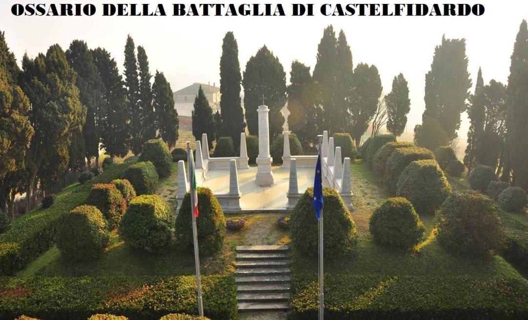 1 La Fisarmonica Del Conero Castelfidardo Exterior foto
